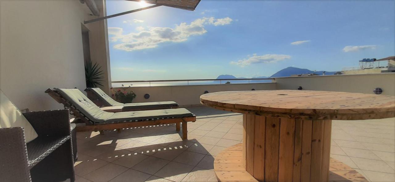Apartamento V For The View Patras Exterior foto